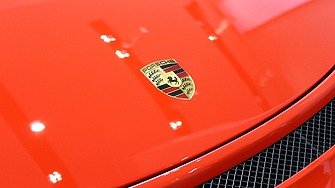 Porsche счупи рекорд, пласирайки на частния пазар дълг за €2.7 млрд. 