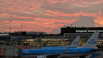 Едно от най-натоварените летища в Европа принудено да съкрати полети