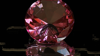 Ултрарядък розов диамант може да бъде продаден на търг за над $35 млн.