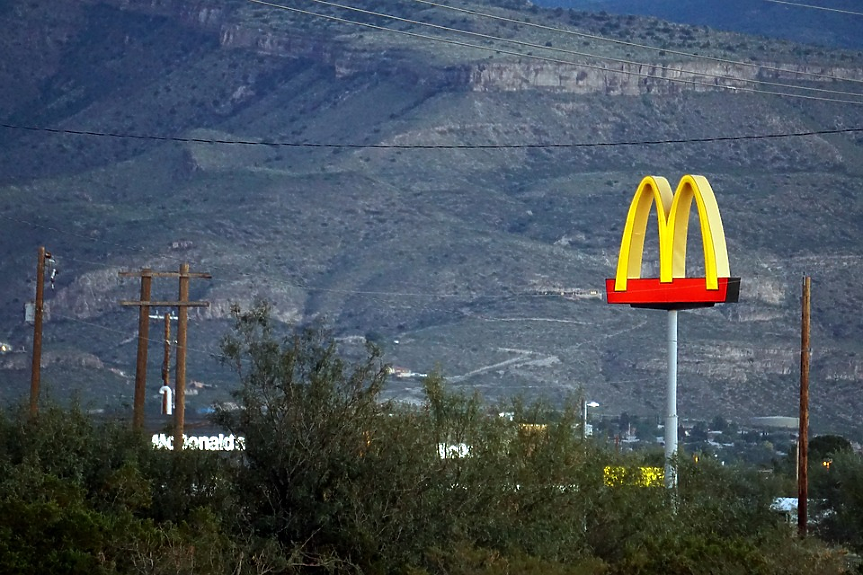 Ъпгрейд? McDonald's променя рецептите на основните си продукти