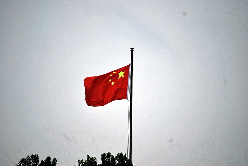 Защо самолетът на Илон Мъск кацна в Китай?