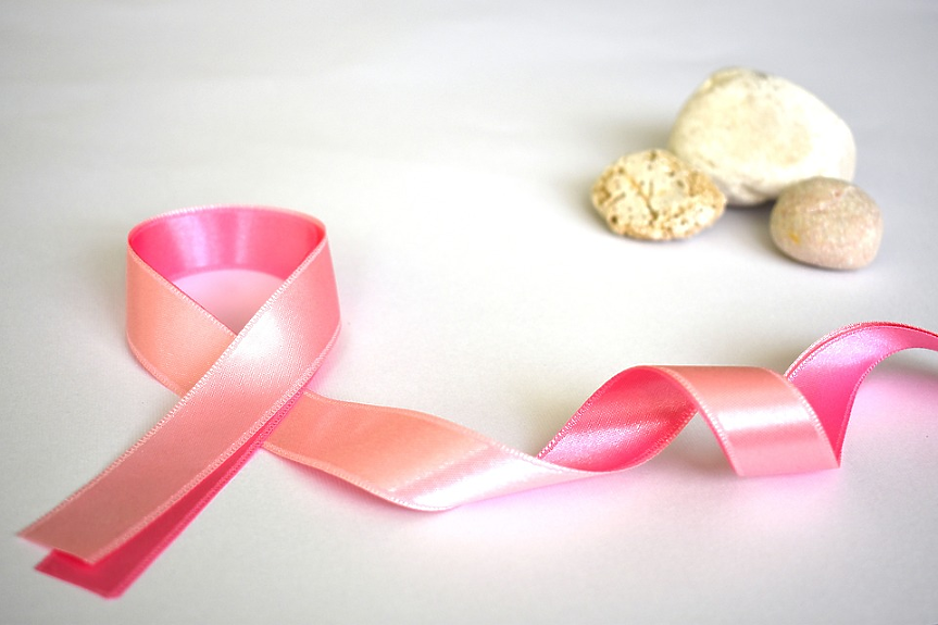 Симптоми на рак на гърдата, за които жените трябва да внимават