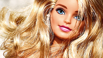 Какво е Барби ботокс - най-новата мания за красота в TikTok?