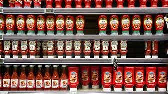 Туит на Heinz предизвика дебат относно съхранението на кетчупа
