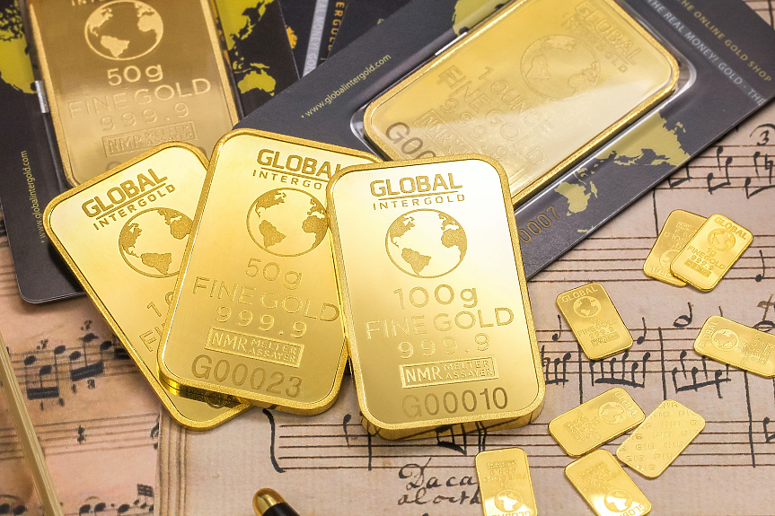 Китайската централна банка купува злато осми пореден месец