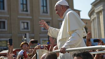 Папа Франциск предупреди за опасностите от изкуствения интелект