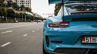 911 остава единственият модел с двигател с вътрешно горене на Porsche
