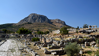 Как древните гърци изграждат първия релсов път?