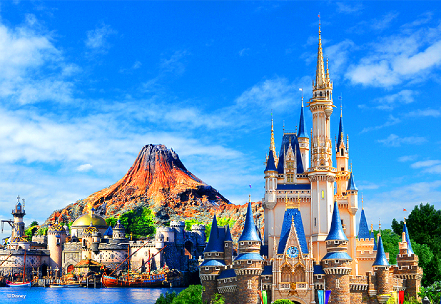 Милиардер заведе 1 000 служители и децата им в Disney