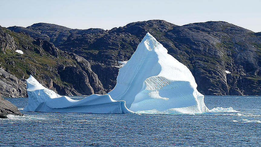 Хиляди ледници в Гренландия бързо отстъпват територия