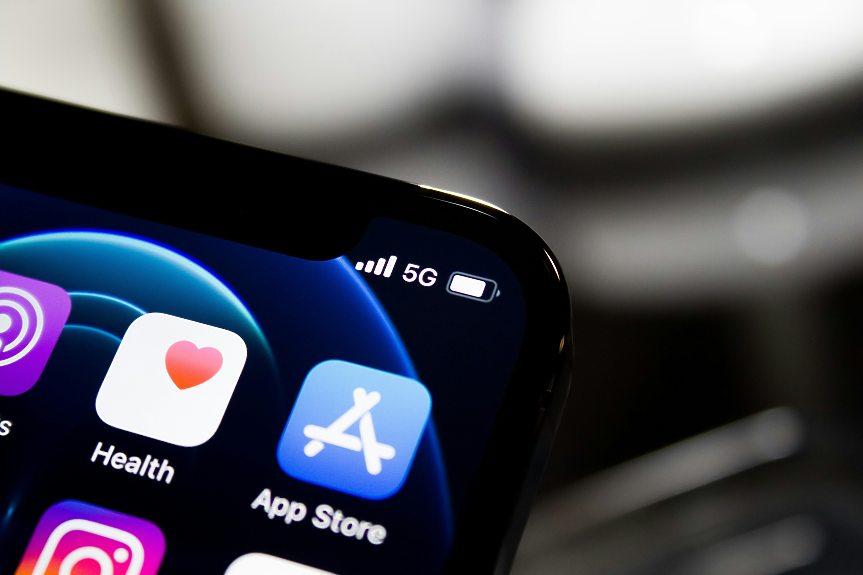 Apple отваря iPhone за алтернативни магазини за приложения в ЕС