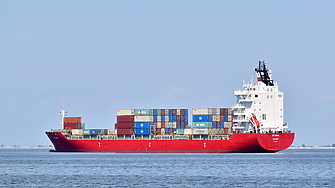 Глобалните вериги на доставки под заплаха заради нападенията в Червено море