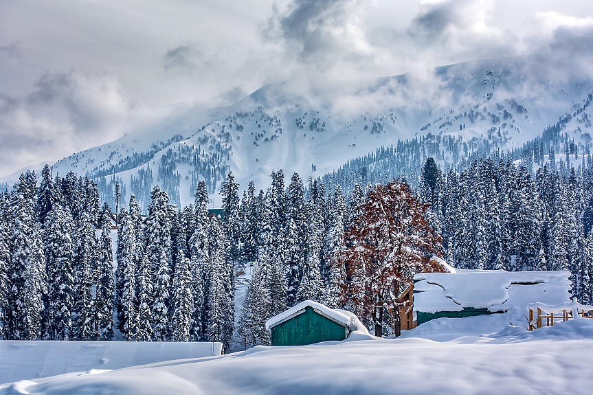 Това е един от най-високите ски курорти в света. Къде е снегът? 