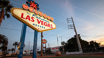 След 50 г. на Strip: Разрушават емблематичен хотел в Лас Вегас 