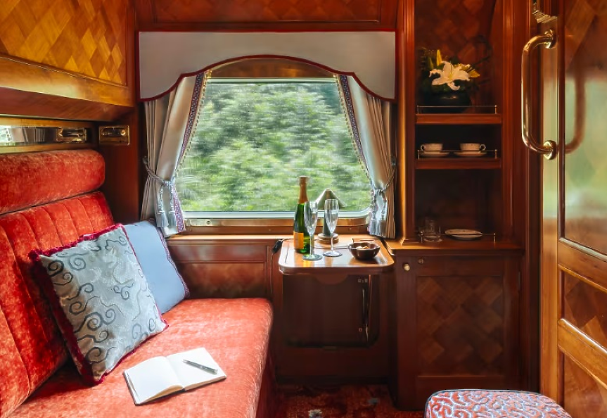 След 4 г. почивка: Един от най-луксозните влакове тръгва на път