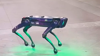 Робот без глава ще гони дивите животни от летищните писти