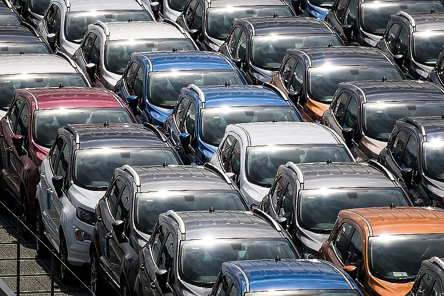 Защо европейските пристанища се превърнаха в паркинги за коли?
