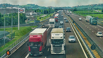 ЕС одобри закон за намаляване на CO2 емисиите на камионите