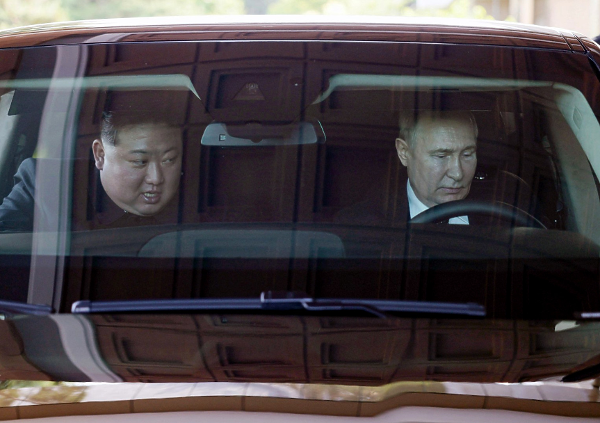 Лимузината, която Путин подари на Ким - сглобена с южнокорейски части