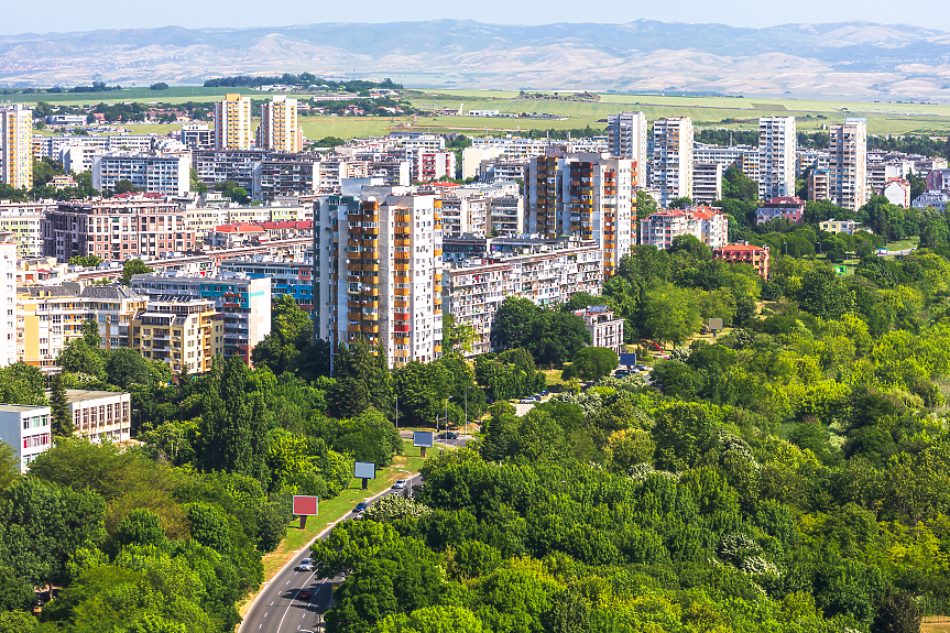 Българинът купува имоти основно в 10 града у нас