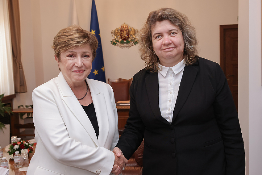 Управляващият директор на МВФ Кристалина Георгиева на среща с председателя на Народното събрание Наталия&nbsp;Киселова