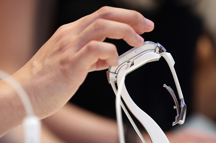 Samsung ще конкурира Apple Watch, поддържайки ви здрави с напредване на възрастта