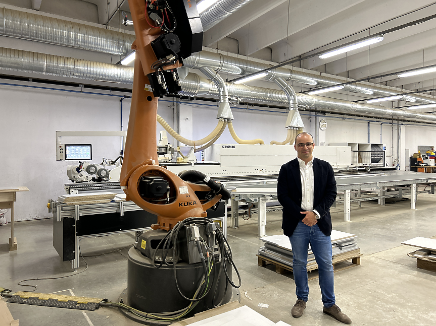 Павел Димов, MOS Robotics: Роботът без софтуер е просто желязо с 6 двигателя