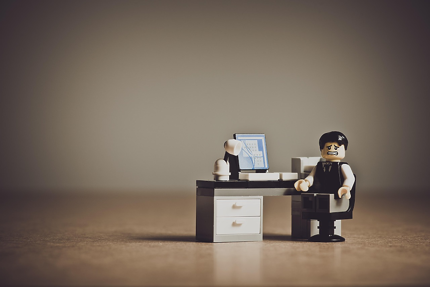 Deloitte вече възстановява на служителите си до $1000 за купуване на Lego