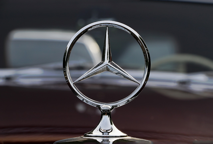 Над 1.5 млн. фалшиви части за Mercedes са иззели властите по света