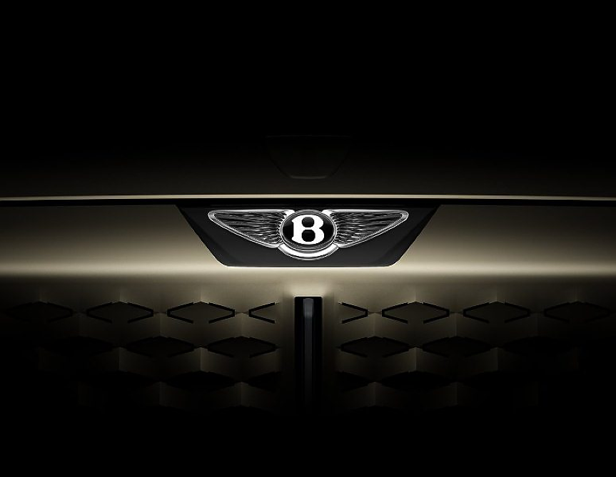 Емблемата на Bentley получи нови крила 