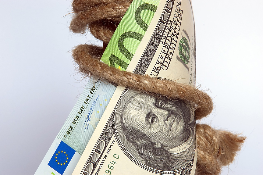 ЕС ще инвестира допълнително в САЩ $600 млрд.