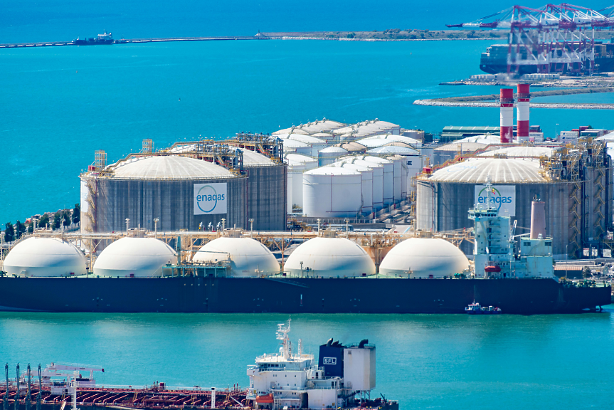 От Аляска до Токио: Историята на първия износ на втечнен природен газ (LNG)