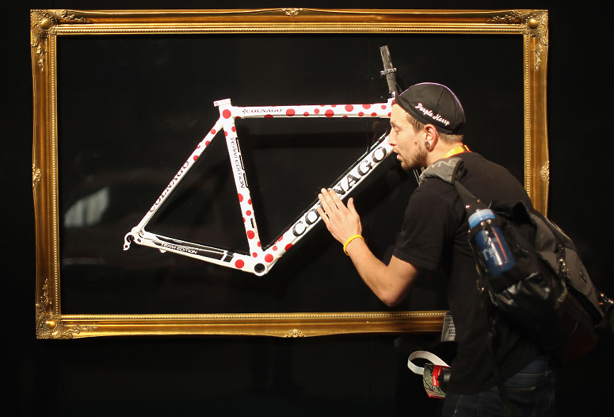 Как Colnago се превърна във Ferrari-то на колоезденето?