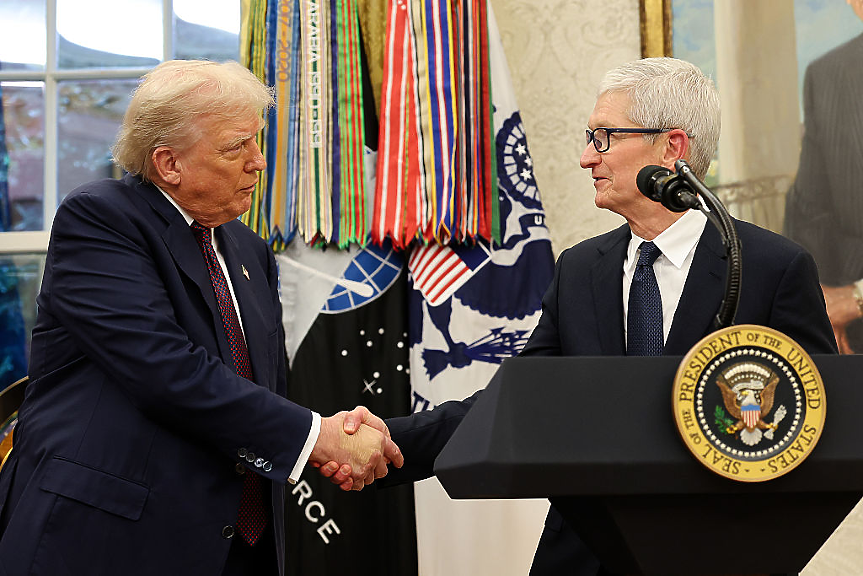 Apple увеличава инвестициите в САЩ с още $100 млрд.