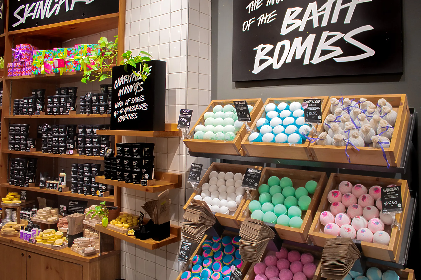 Lush затвори магазините си във Великобритания в солидарност с Газа