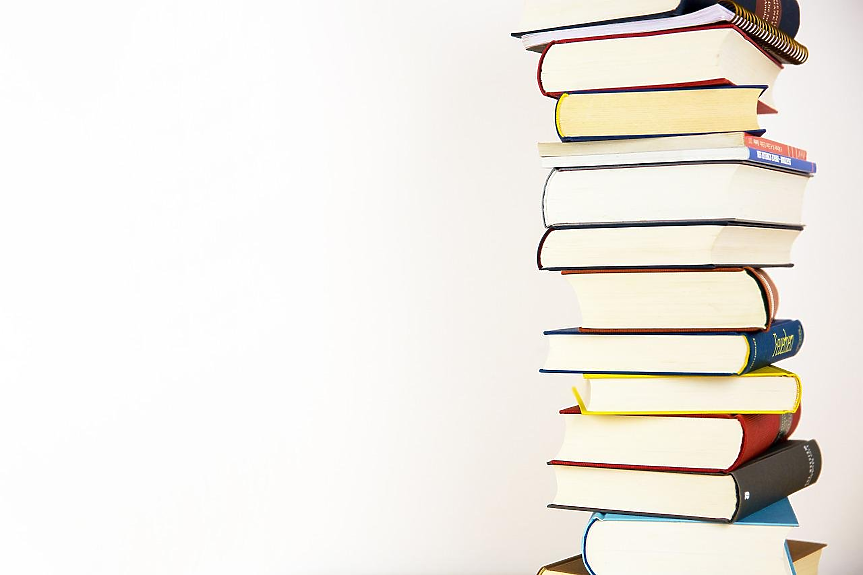 Дания премахва данъка върху книгите, ще бори кризата на четенето