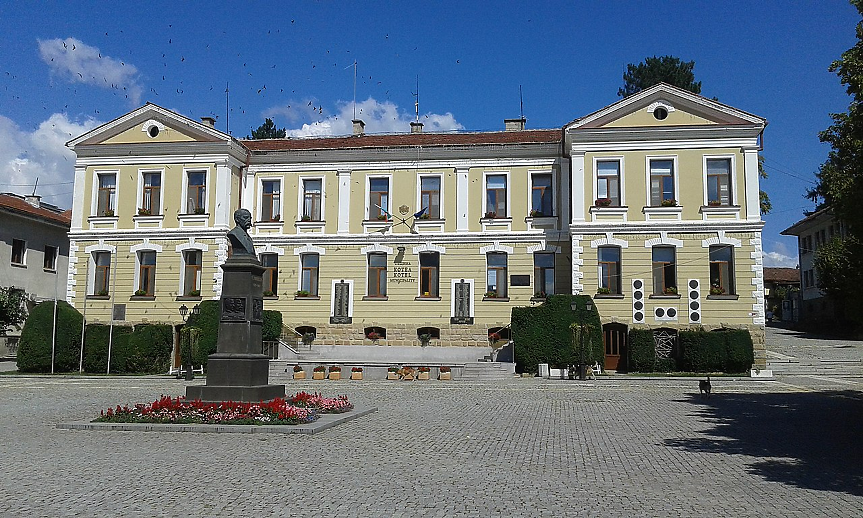 Котел и Вълчи дол събират над 90% от местните данъци - изпреварват големите градове