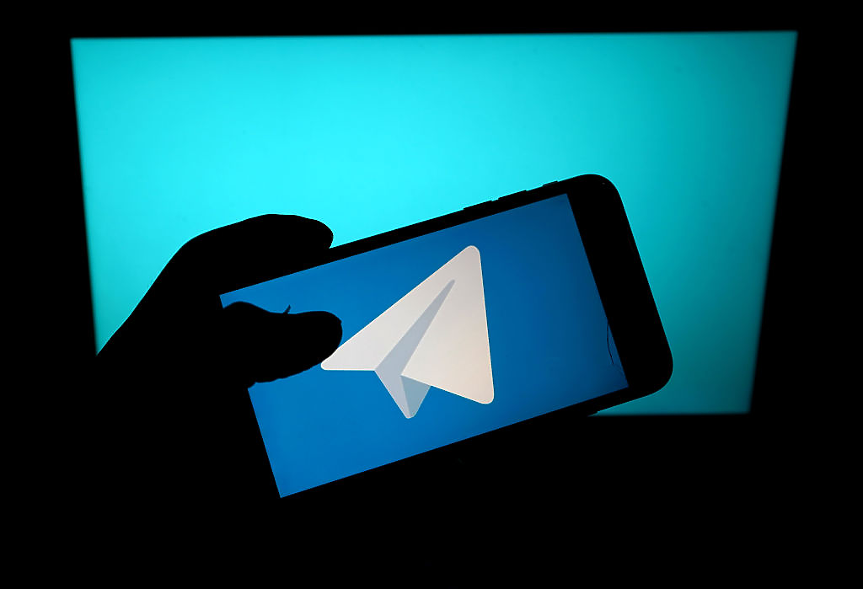 Блокирането на Instagram и YouTube тласка руски инфлуенсъри към Telegram
