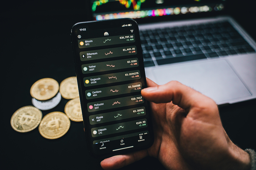 Криптогигантът Tether набира финансиране при оценка от $500 млрд.