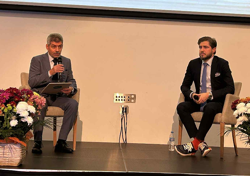 Алекс Ковачев: 30–40% от оборота на фирмата ми идва от мебелите по поръчка