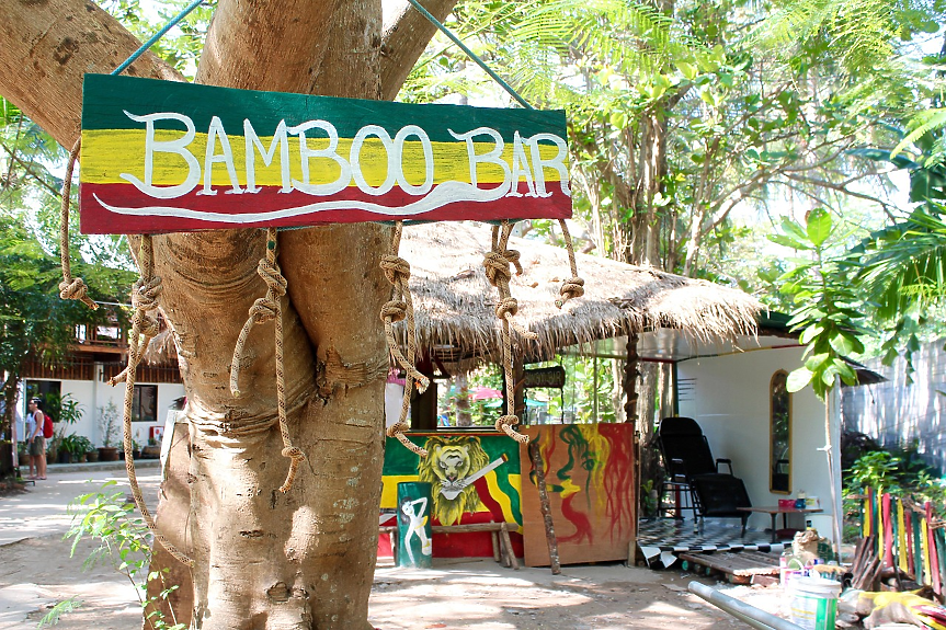 Радост за туристите: Тайланд обмисля промяна на остарял закон