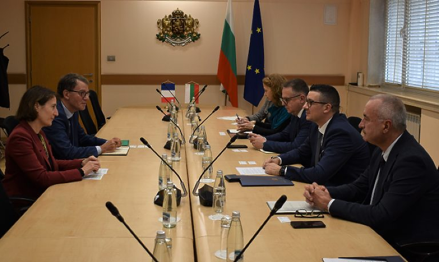 Стокообменът между България и Франция е над €1.5 млрд. за януари-юли