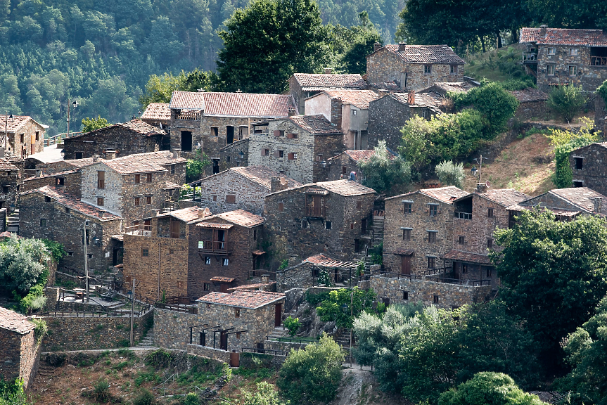 Продават цяло португалско село за 1.7 милиона евро