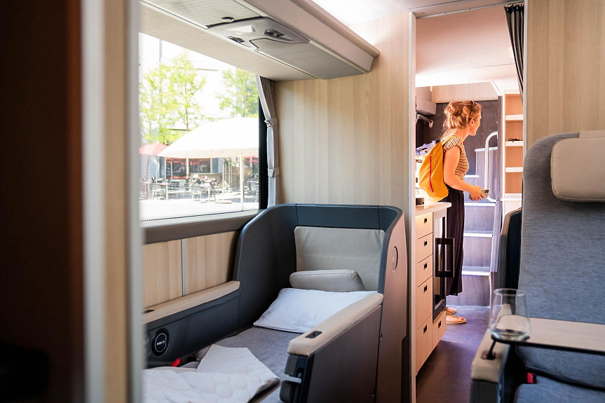 Автобус на Twiliner с бизнес класа; ©Facebook