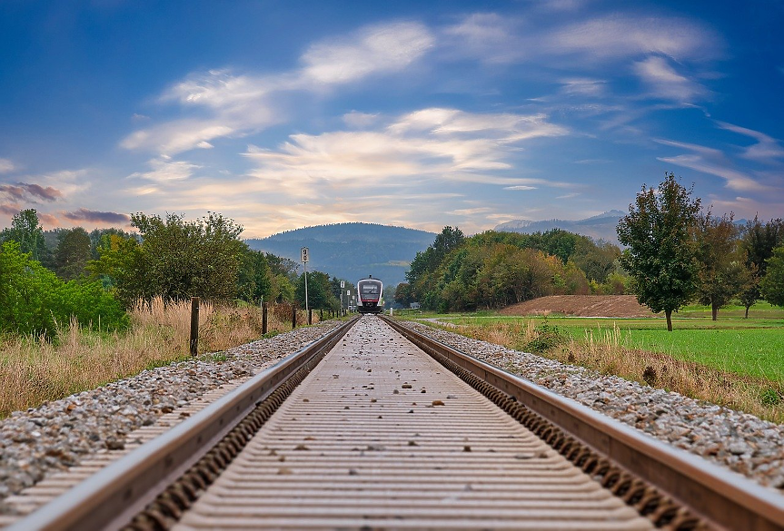 Поради огромен интерес: Пускат допълнителни пътувания на коледния ретро влак на БДЖ между София и Банкя