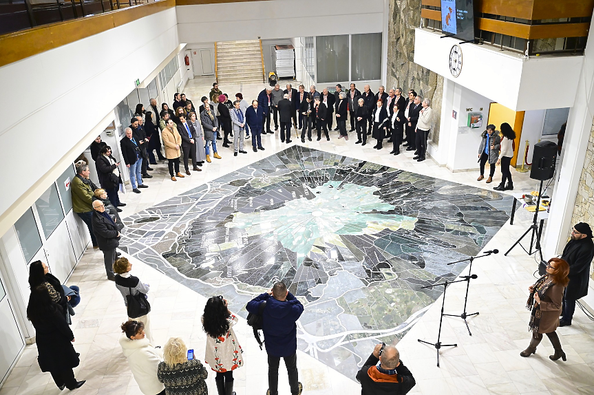 Единствената у нас художествена мозайка - карта, изобразяваща планината Витоша; ©Facebook/Тодор Чобанов