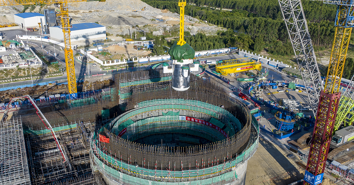 Малък модулен реaктор BWRX-300 ще бъде разглеждан за внедряване в България