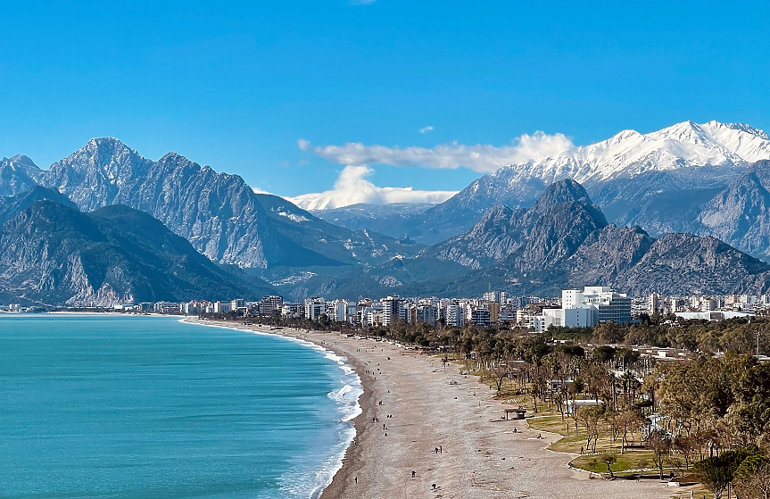 Турските туристически агенции искат забрана на Airbnb в страната