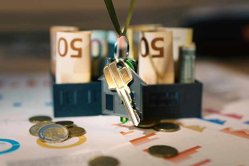 Рекорден ръст при жилищните кредити на фона на спад при потребителските заеми