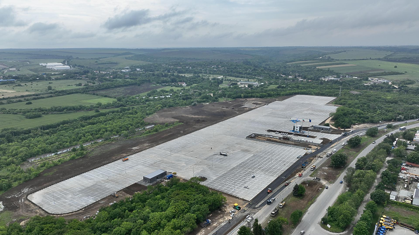 Русе придобива буферен паркинг близо до Дунав мост за €10.2 млн.